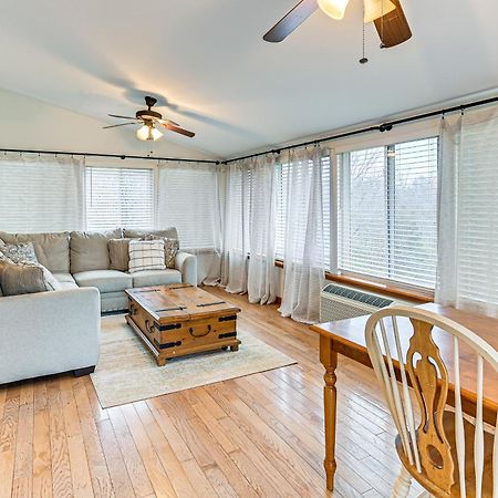 Villa Williamstown Gem With Private Pool And Hot Tub! Extérieur photo