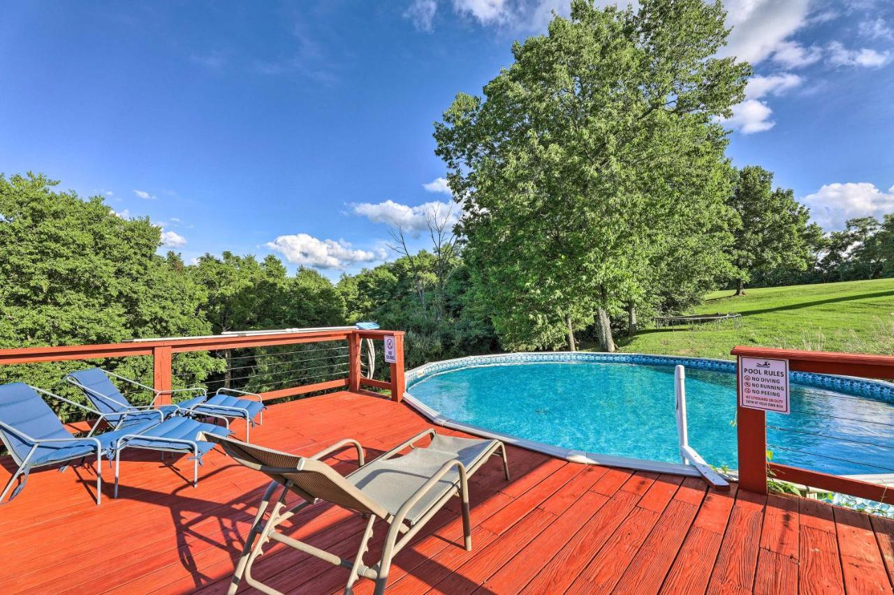 Villa Williamstown Gem With Private Pool And Hot Tub! Extérieur photo