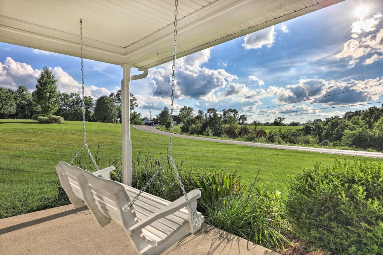Villa Williamstown Gem With Private Pool And Hot Tub! Extérieur photo