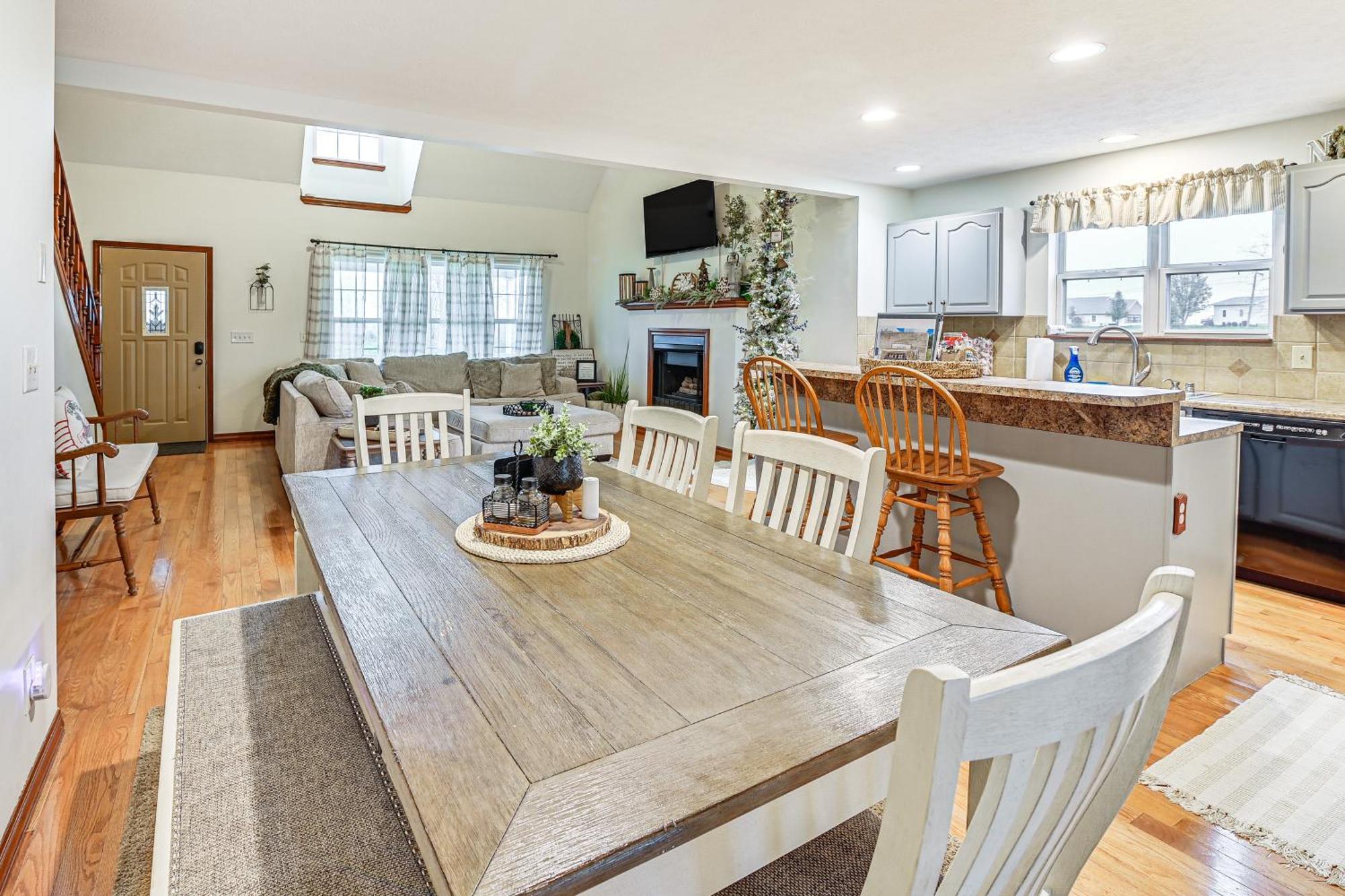 Villa Williamstown Gem With Private Pool And Hot Tub! Extérieur photo