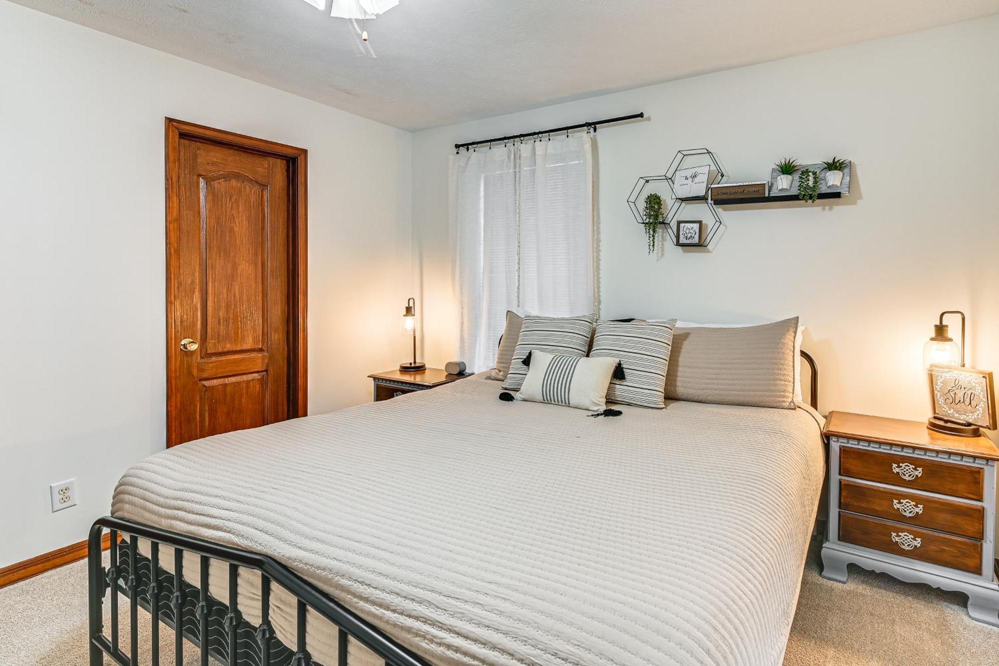 Villa Williamstown Gem With Private Pool And Hot Tub! Extérieur photo